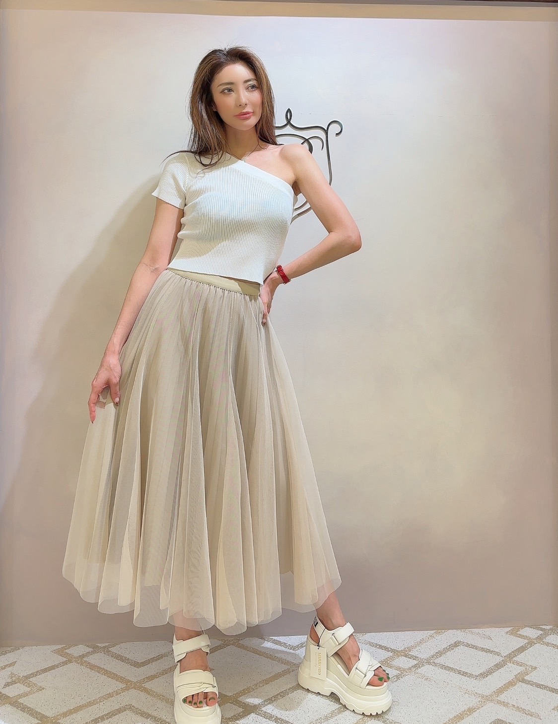 【MIRROR9】Onesholder knit tops WH
